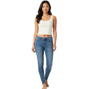 Liverpool Medium to Light Wash Skinny Jeans. Size 6/28